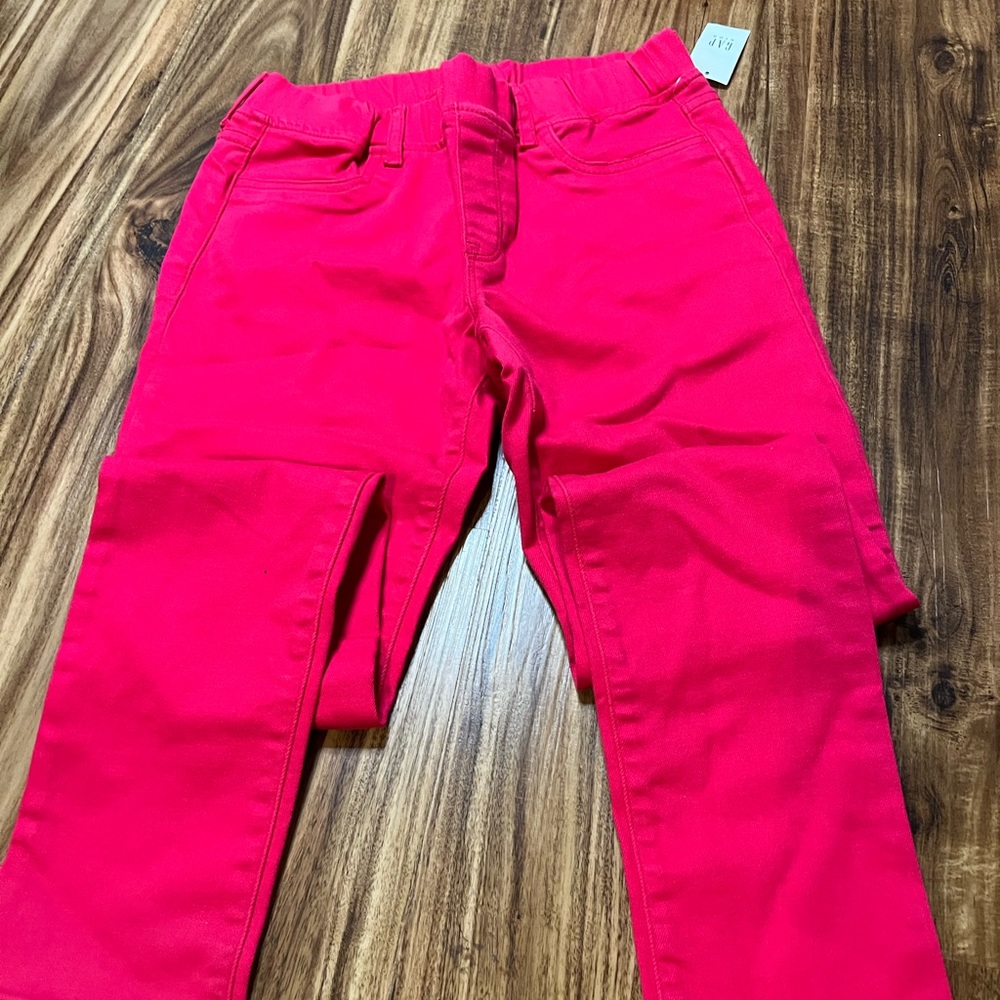 Girls GAP pink jeggings. Never worn. Size 14.